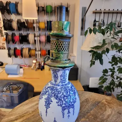 Vase céramique lampe à huile avant restauration — 1920
